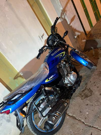 Suzuki 110s 2022 (Special edition)