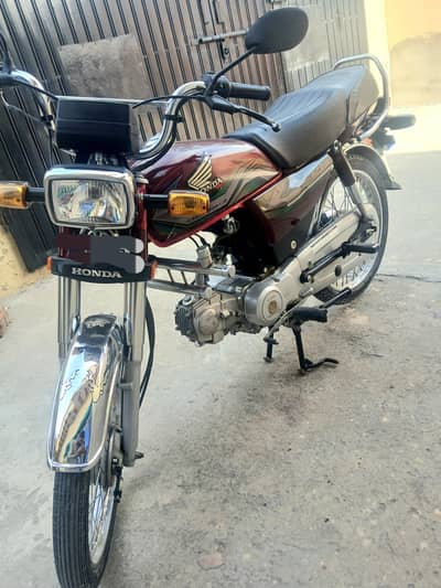 Honda 70. no accident.