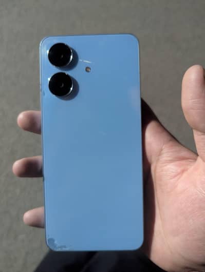 10/9 realme note 60 4/128 box charger available