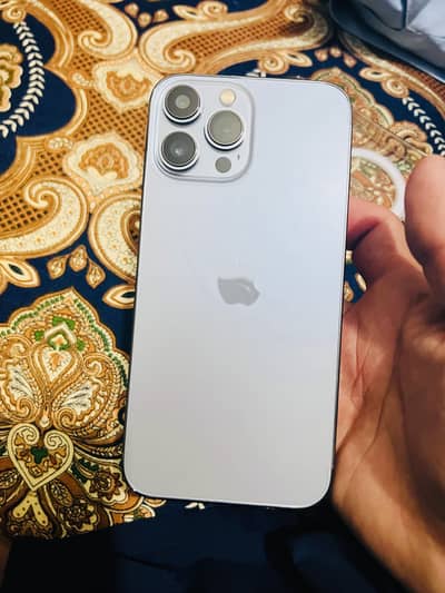 I phone 13 pro max jv