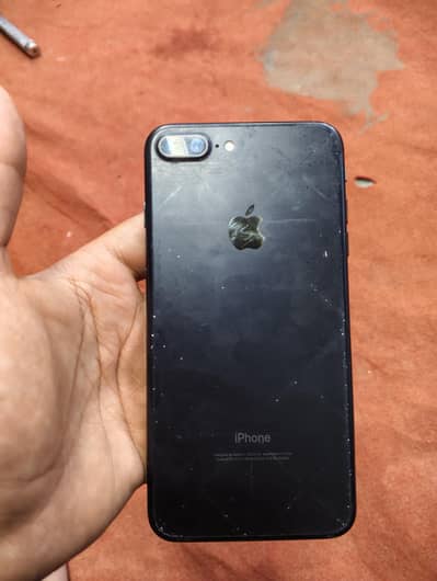 iphone 7plus in black color 8 256.