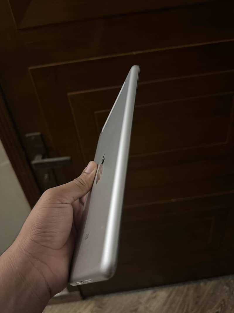 iPad mini 3 fingerprint sensor 4