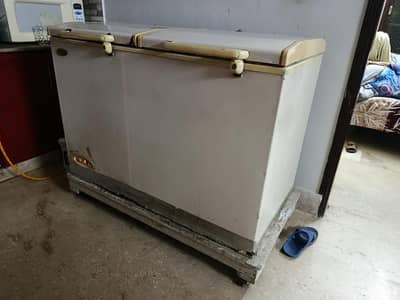 deep freezer waves triplet