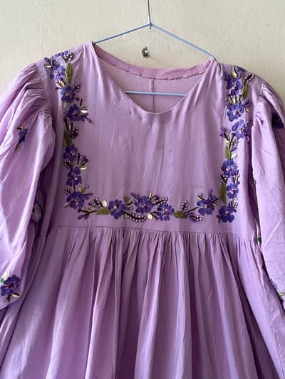 This dress is best for 17 to 25 year age girls