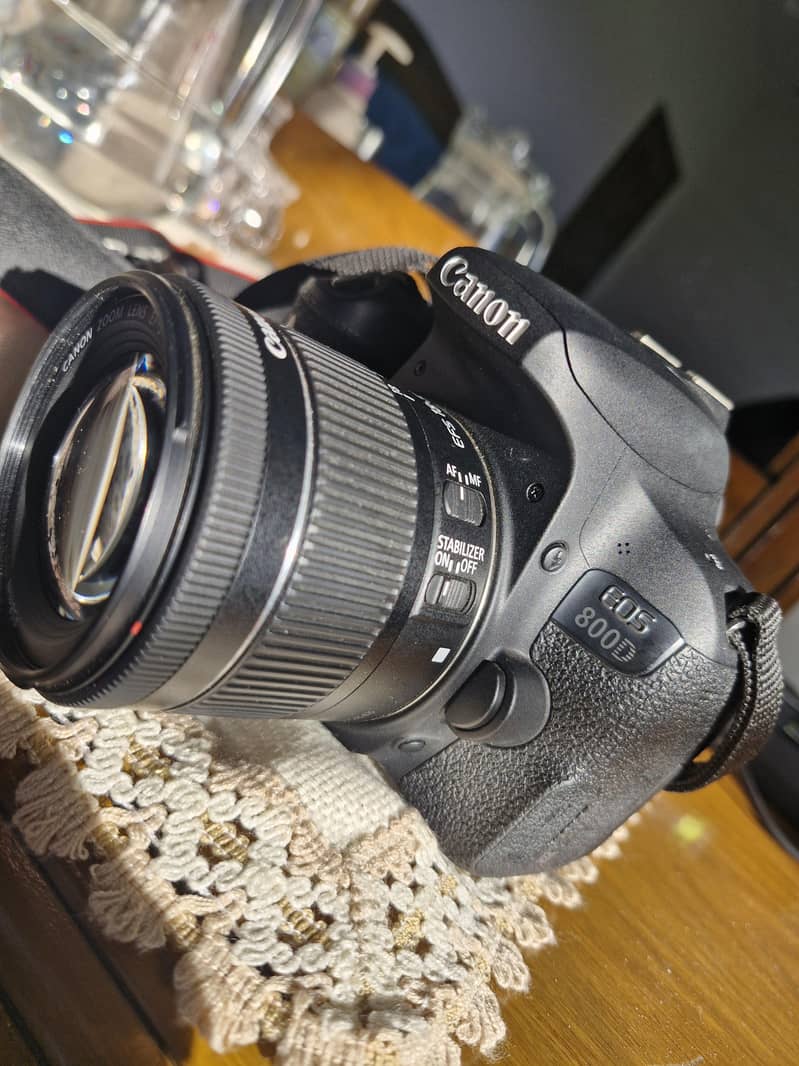 Canon EOS 800D 0