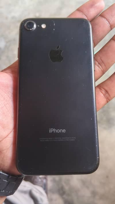 Iphone 7 black color for sale