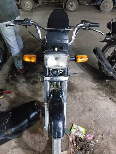 hondyas 70 cc