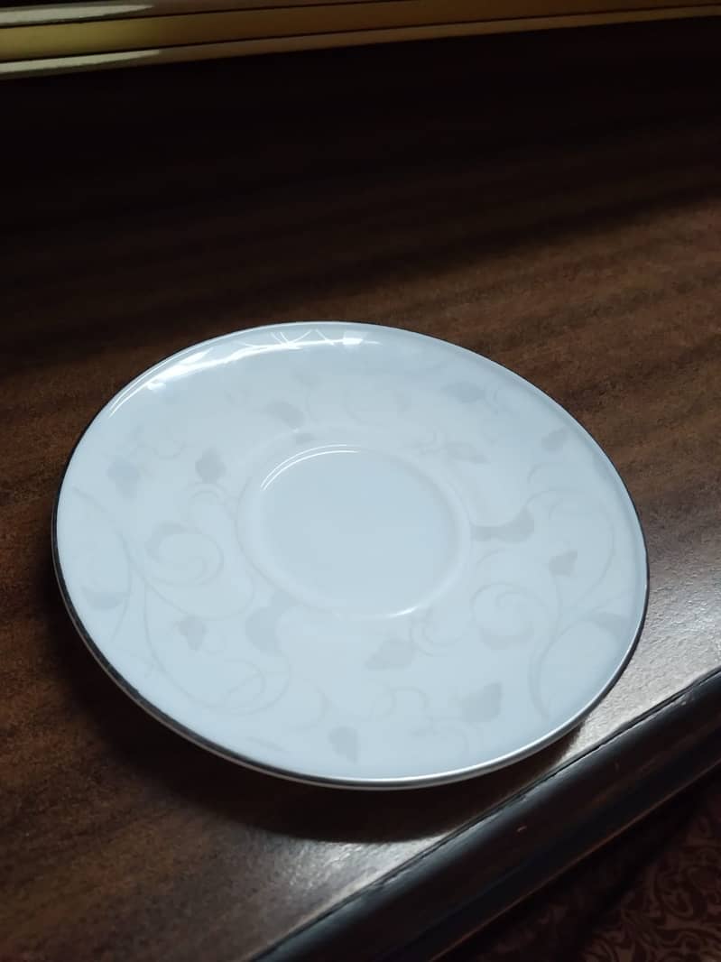 Dinner set 5