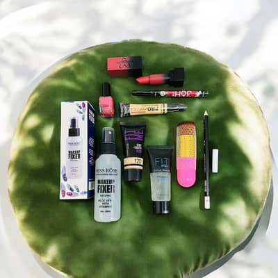 9 in 1 MAKEUP ESSENTIALS SET FOR DAILY USE