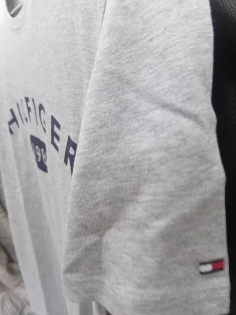 All medium branded 5