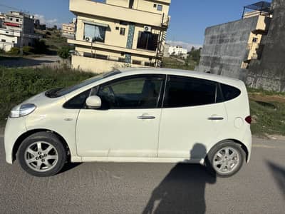 Daihatsu sonica comfortable car fuel average 20/22 rs turbo engine