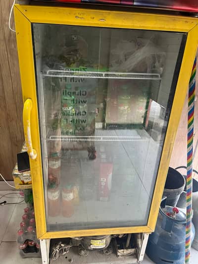 Coldrink and Juice fridge for sale