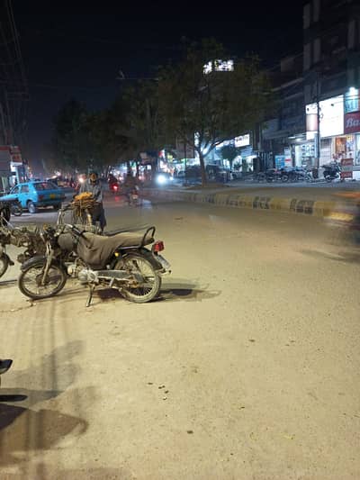 3 Bed d d portion Ground Floor Abul Hasan isphani Road Paradise Bakery