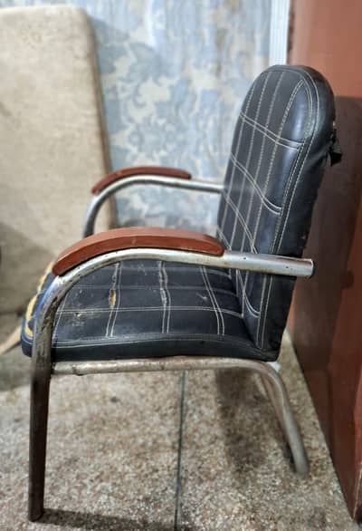 Office Chair – Used Condition – Cheap Price