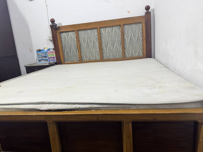 Solid wooden bed 1