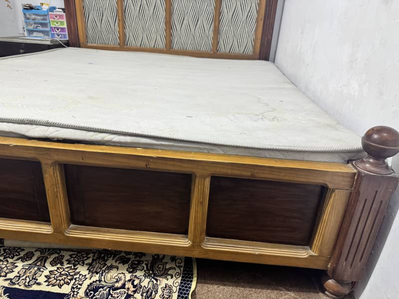 Solid wooden bed 3