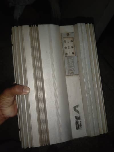 original v12 Japanese Amplifier