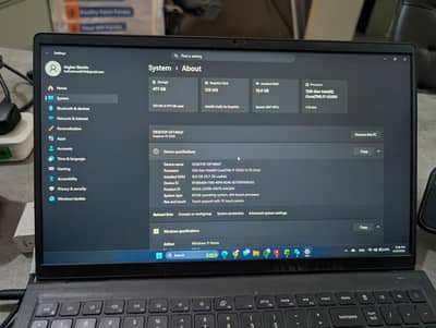 i7 12th generation 512gb SSD  16gb Ram dell inspiron 3520 touch screen