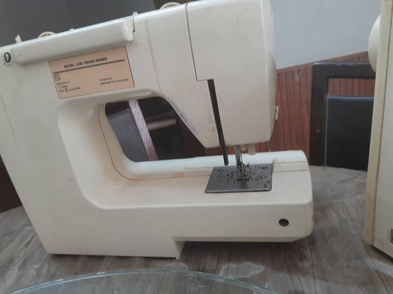 Singer sewing machine 3