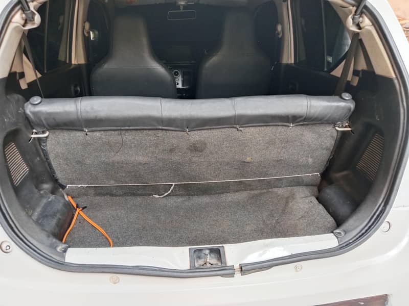 ٹوٹل جینین،پاور سٹیرنگ، پاور لاک،الائرم انسٹال ،سپینسن فٹ،اےسی چالو 10