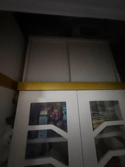 Master bed set with Almari, devidir. Singhaaiz