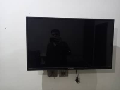 lcd tv