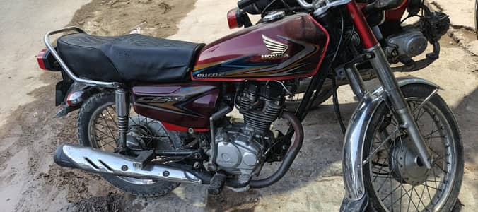 Honda CG 125 2019 lush condition. exchange possible