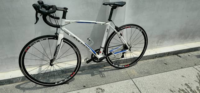 ANCHOR R251 Road Bike