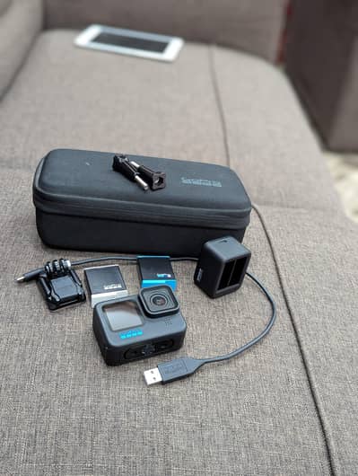 GoPro Hero 11 Black – Excellent Condition Full HD 5.3K Action Camera