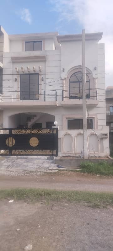 5marla Brand New House