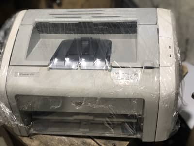Hp laser jet 1020parinter used 10  bay 10 Condition