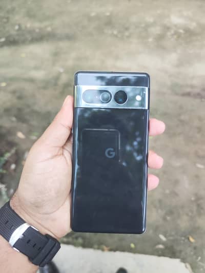 1 Google pixel 7 pro Best Phone Beat device