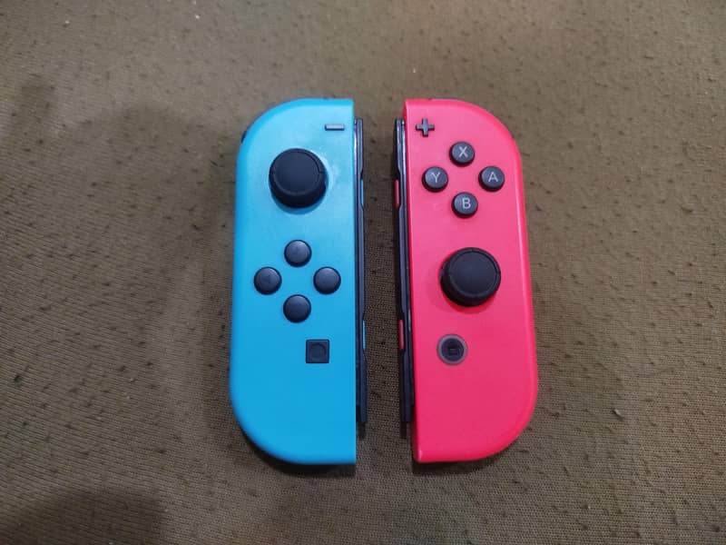 Nintendo Joy Con Controller 0