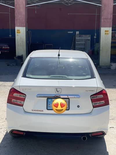 Honda City 2018 1.3 Manual white 1st owner
