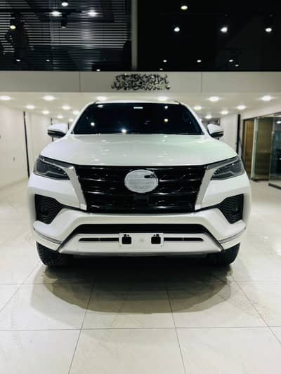 Toyota Fortuner Sigma 2022 Parking Sensor