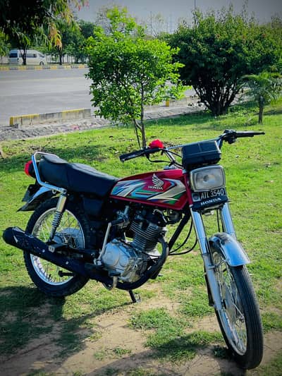 Honda 125 2023 model