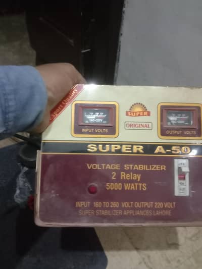 Brand new 5000watts  steblizer only one month used .