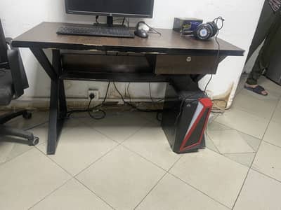 Computer table / workstation 4x2