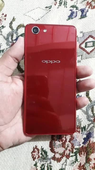 Oppo F7