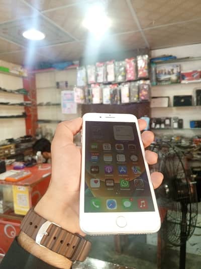 iPhone 8 Plus Urgent Sale