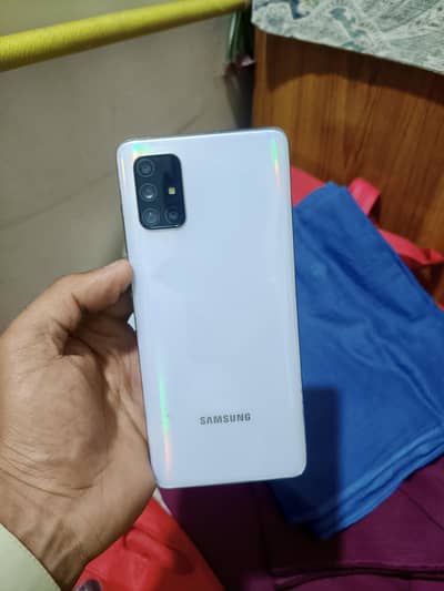 Samsung Galaxy A71