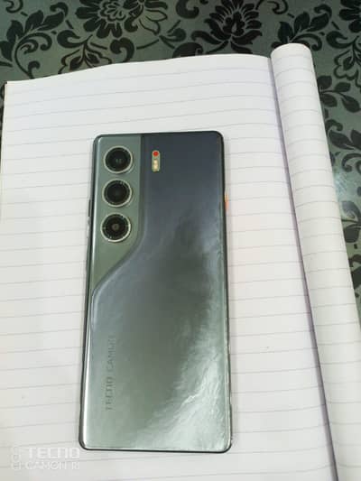 camon 40 Pro