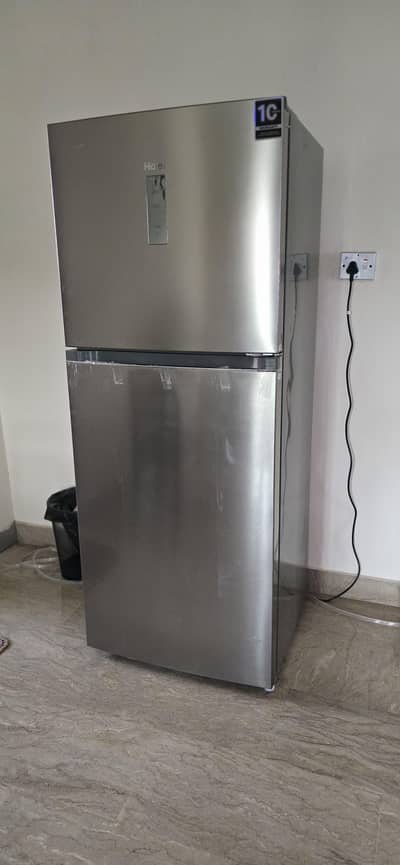 Haier fridge HRF 368 Inverter
