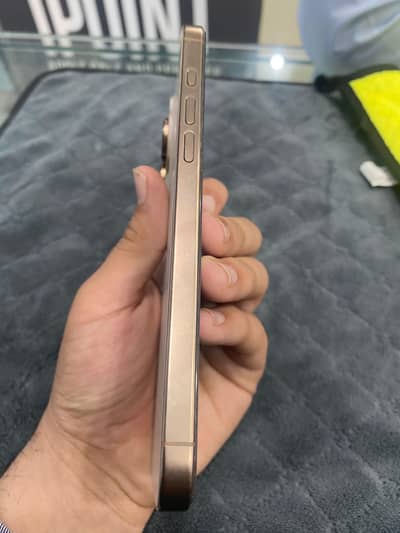 IPhone 16 Pro Max (256Gb)