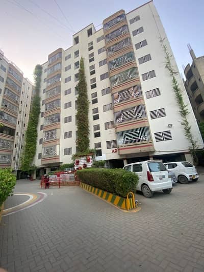 2 bed dd flat available for rent lift car parking stand by gernator 1st floor