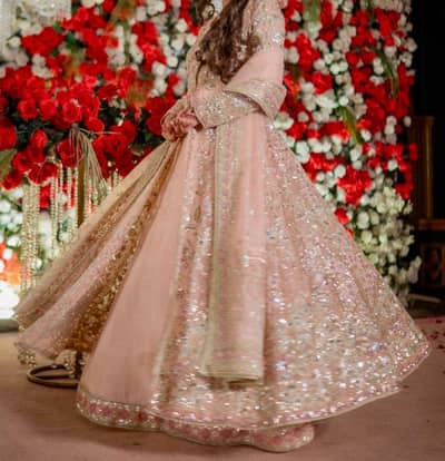 Maxxi for bridals and grooms