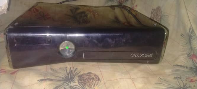 Xbox 360 slim with 250gb new console
