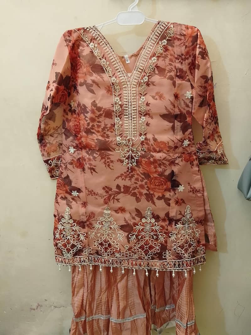 لا ٹ کا ما ل 0