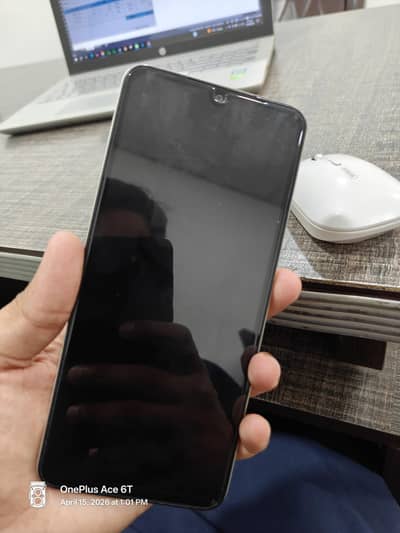 Redmi A5 4/64  in 6 month warranty