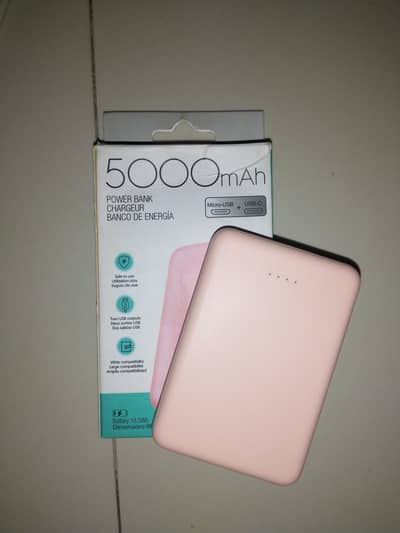 2.0A Fast Charging Powerbank With Box